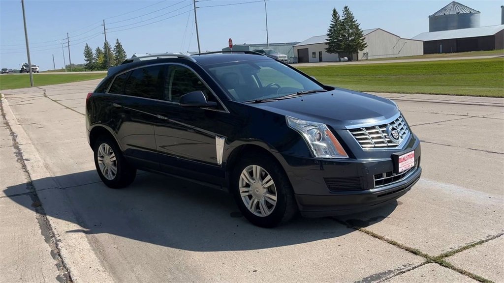 Used 2014 Cadillac SRX Luxury Collection with VIN 3GYFNEE36ES685997 for sale in Oslo, Minnesota