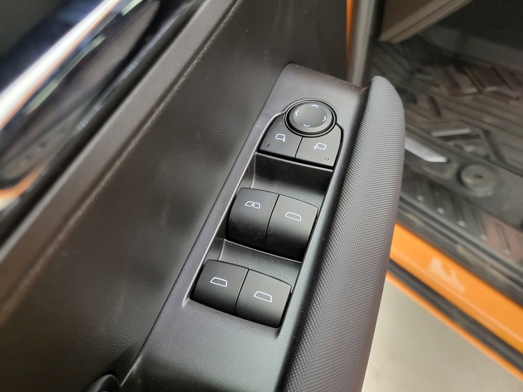 2025 Chevrolet Colorado Z71 photo 25