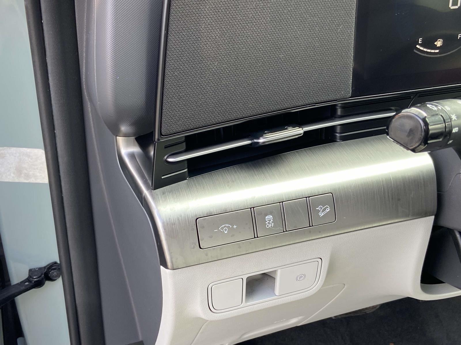 2024 Hyundai Kona SEL photo 8