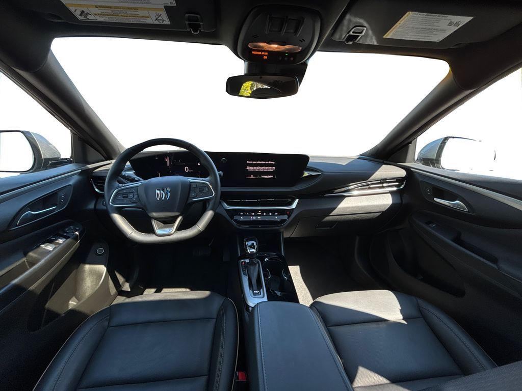 2024 Buick Envista Avenir photo 16