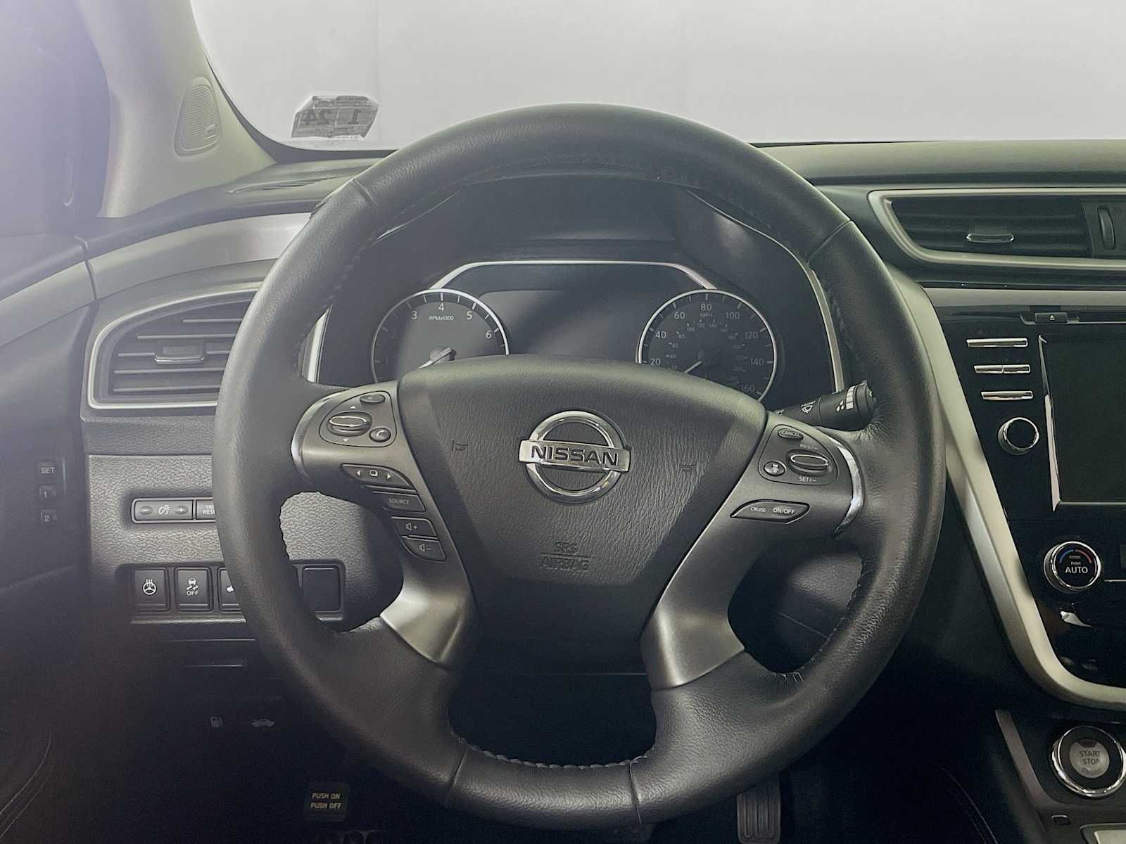2019 Nissan Murano SL photo 9
