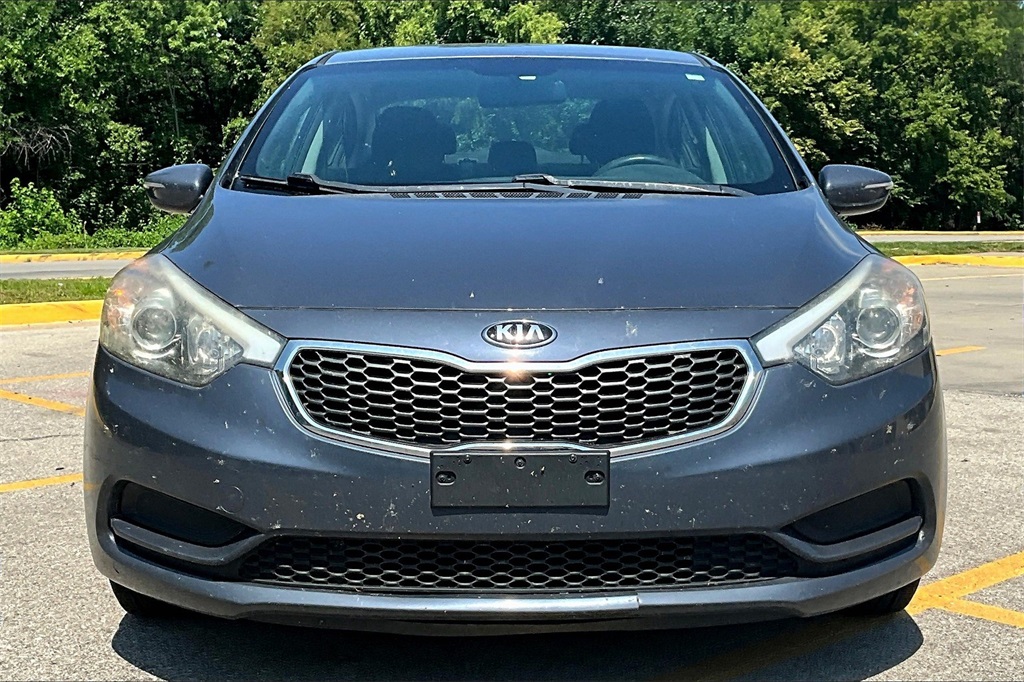 Used 2014 Kia Forte LX with VIN KNAFX4A64E5177593 for sale in Lawrence, KS