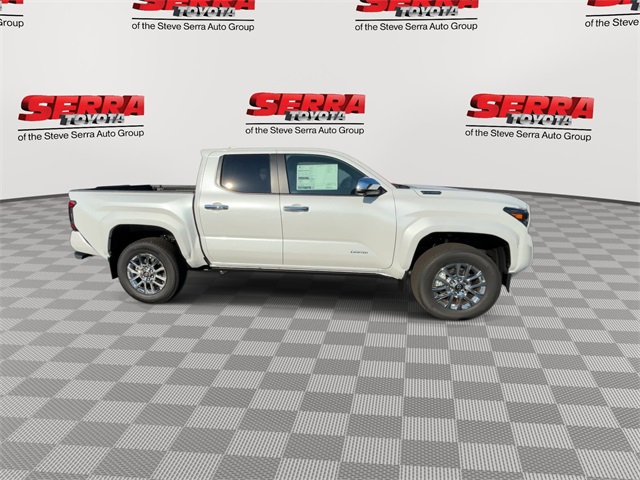 2025 Toyota Tacoma photo 3