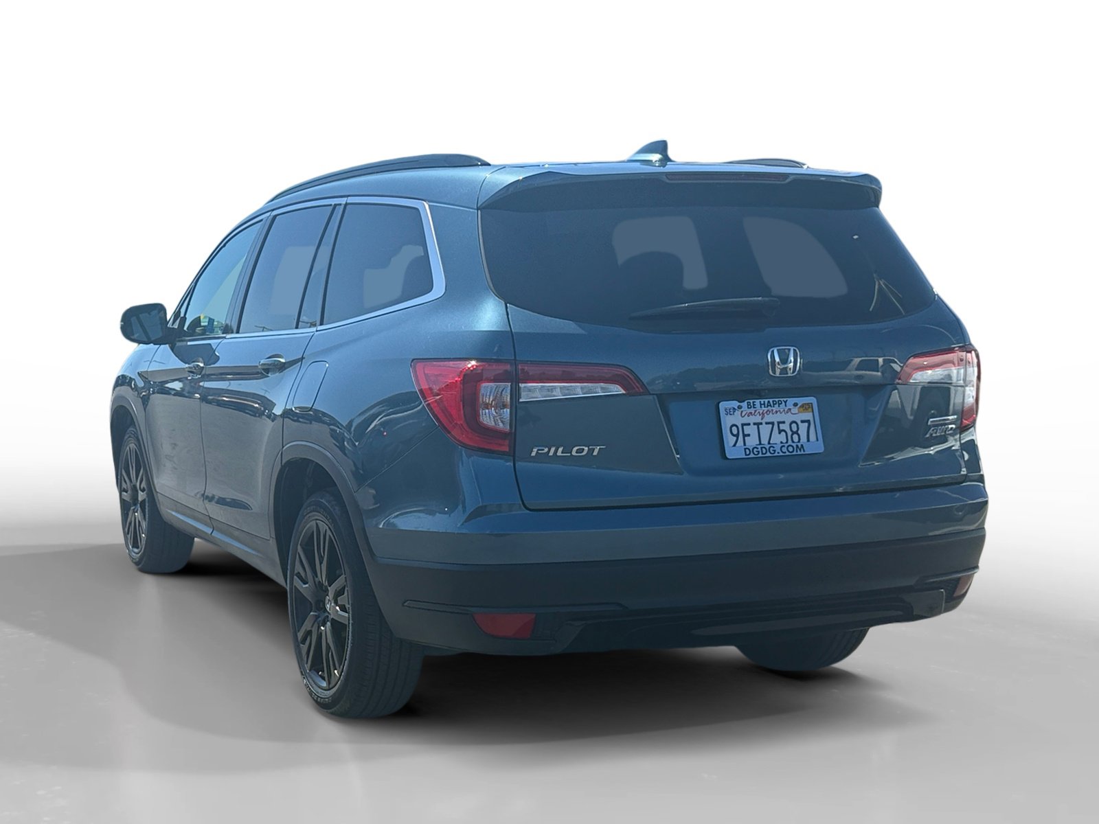 2021 Honda Pilot Special Edition photo 2