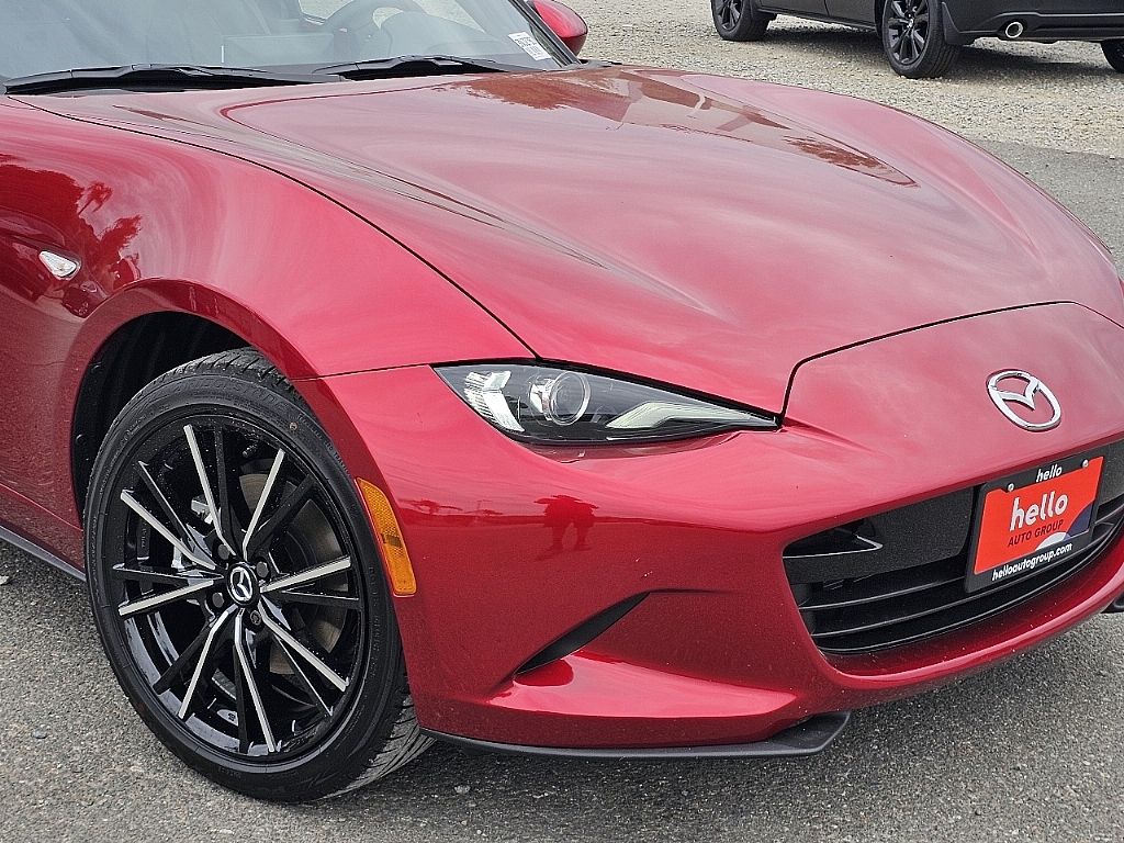 2025 Mazda MX-5 Miata Miata Grand Touring photo 3