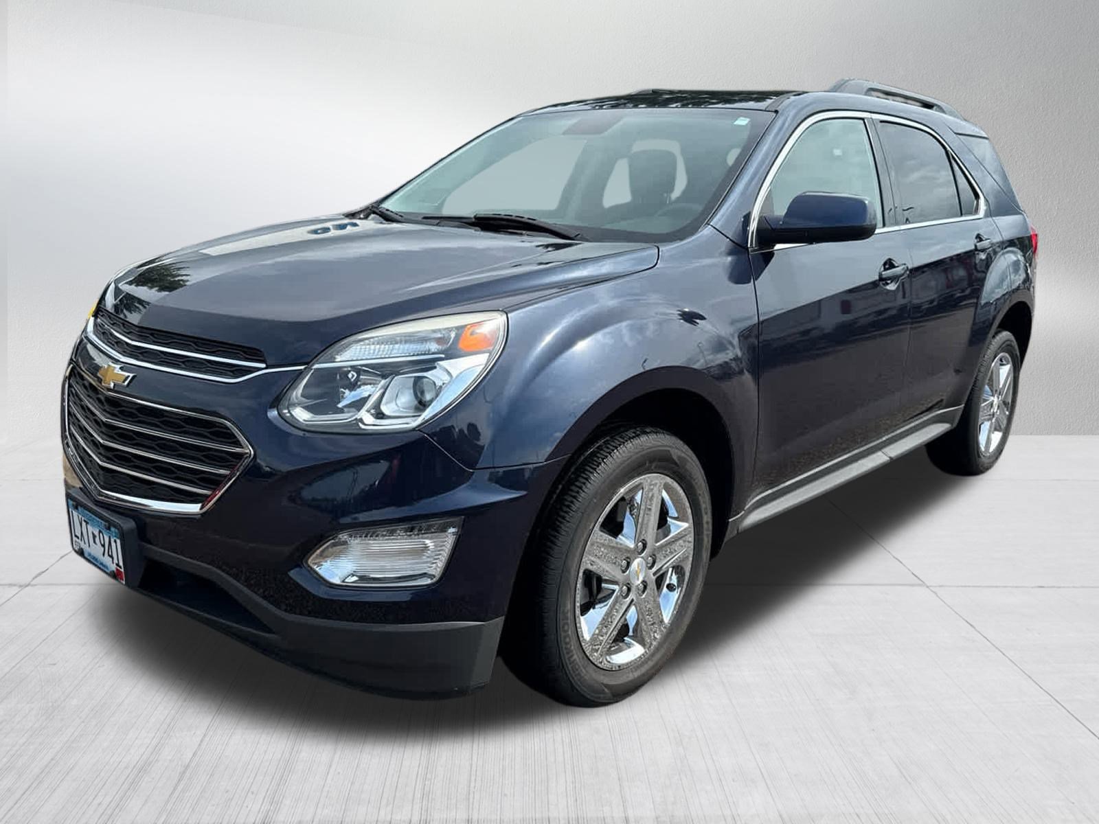 Used 2016 Chevrolet Equinox LT with VIN 2GNALCEKXG1124256 for sale in Brooklyn Center, Minnesota