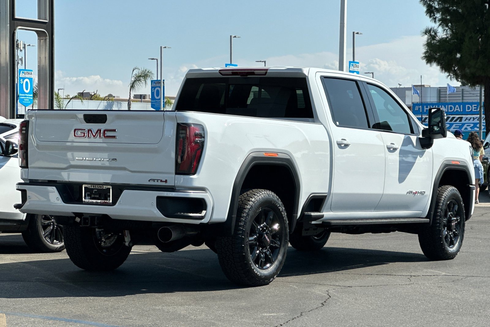 2026 Gmc Sierra 2500 HD AT4 photo 5