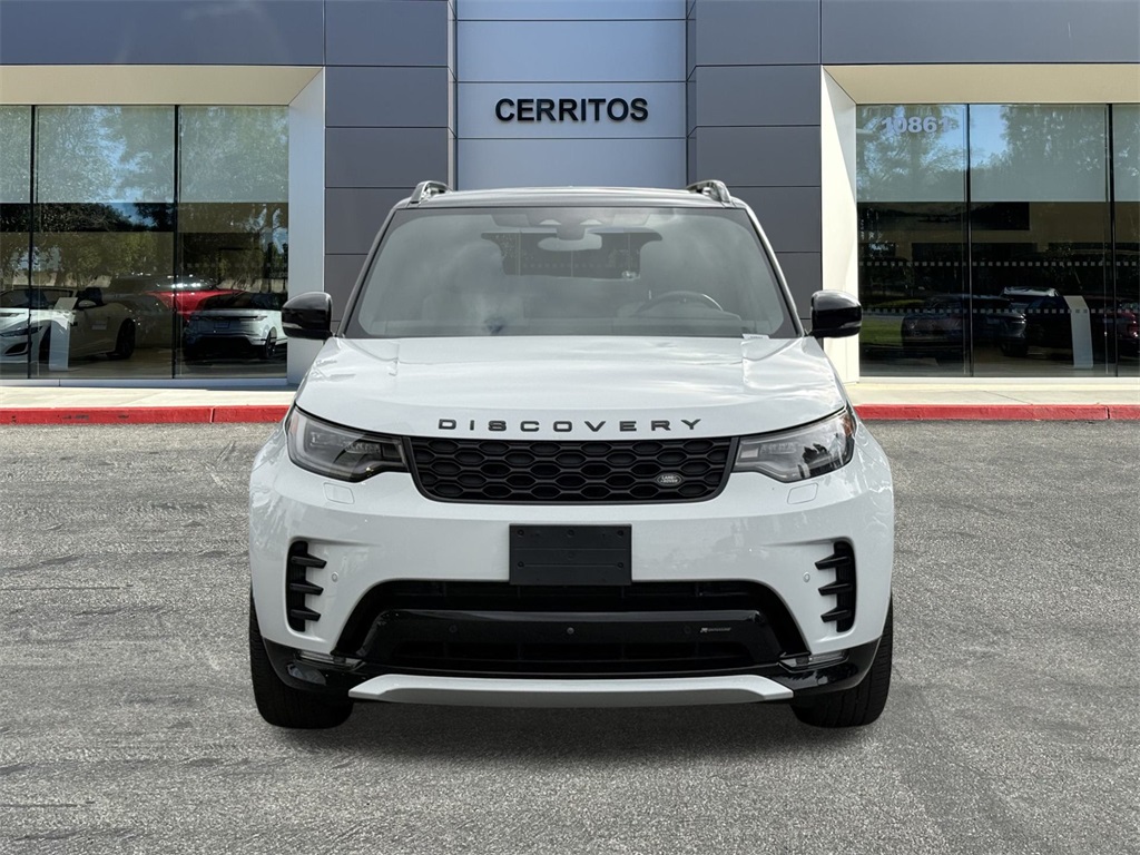 2023 Land Rover Discovery S R-Dynamic photo 2