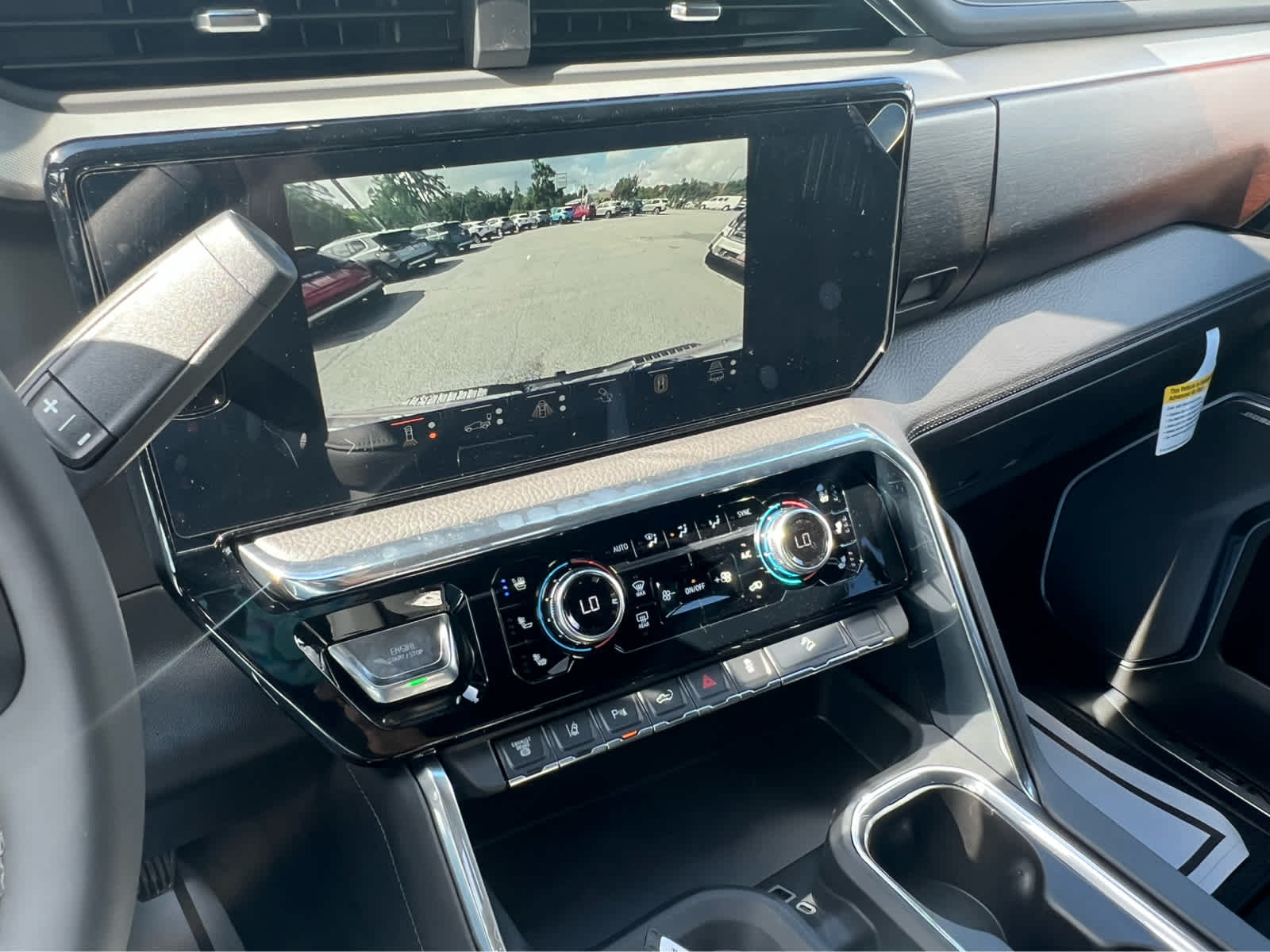 2025 Gmc Sierra HD Denali photo 15