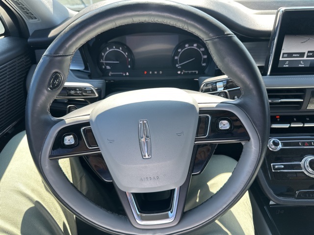 2022 Lincoln Corsair Standard photo 25