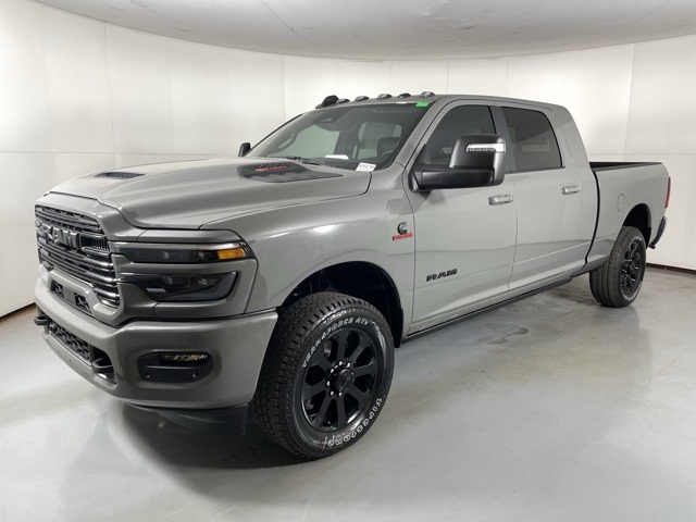 2026 Ram 3500 Laramie photo 4