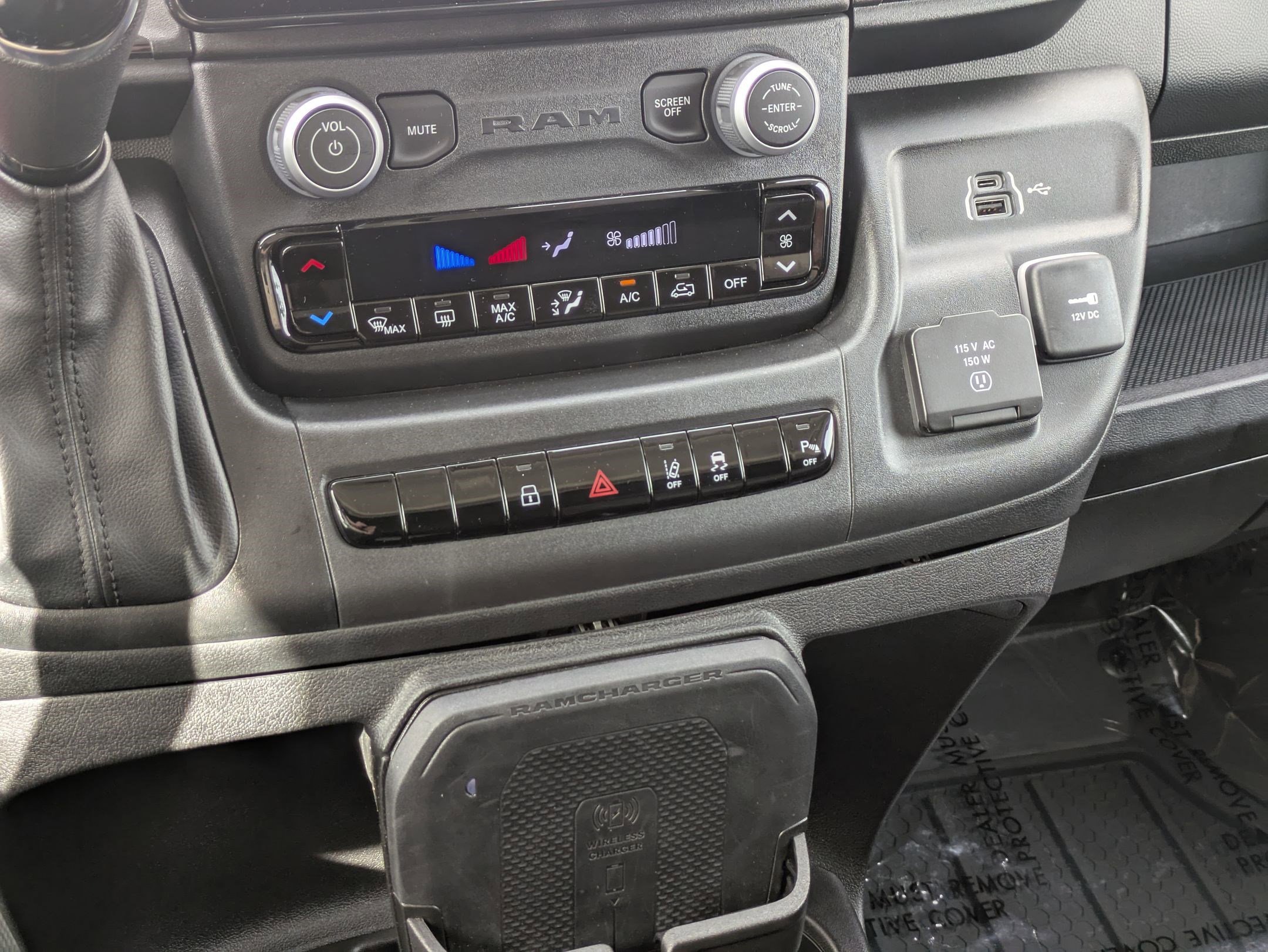 2024 Ram ProMaster 3500 photo 15