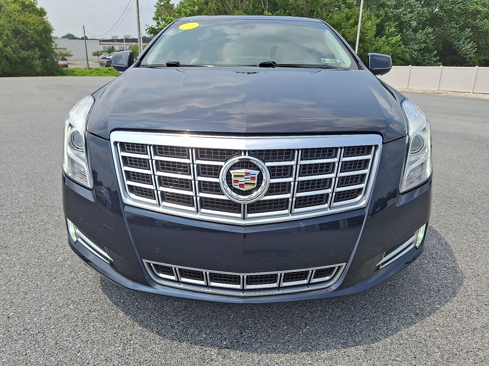 Used 2013 Cadillac XTS Premium Collection with VIN 2G61T5S37D9118738 for sale in East Petersburg, PA