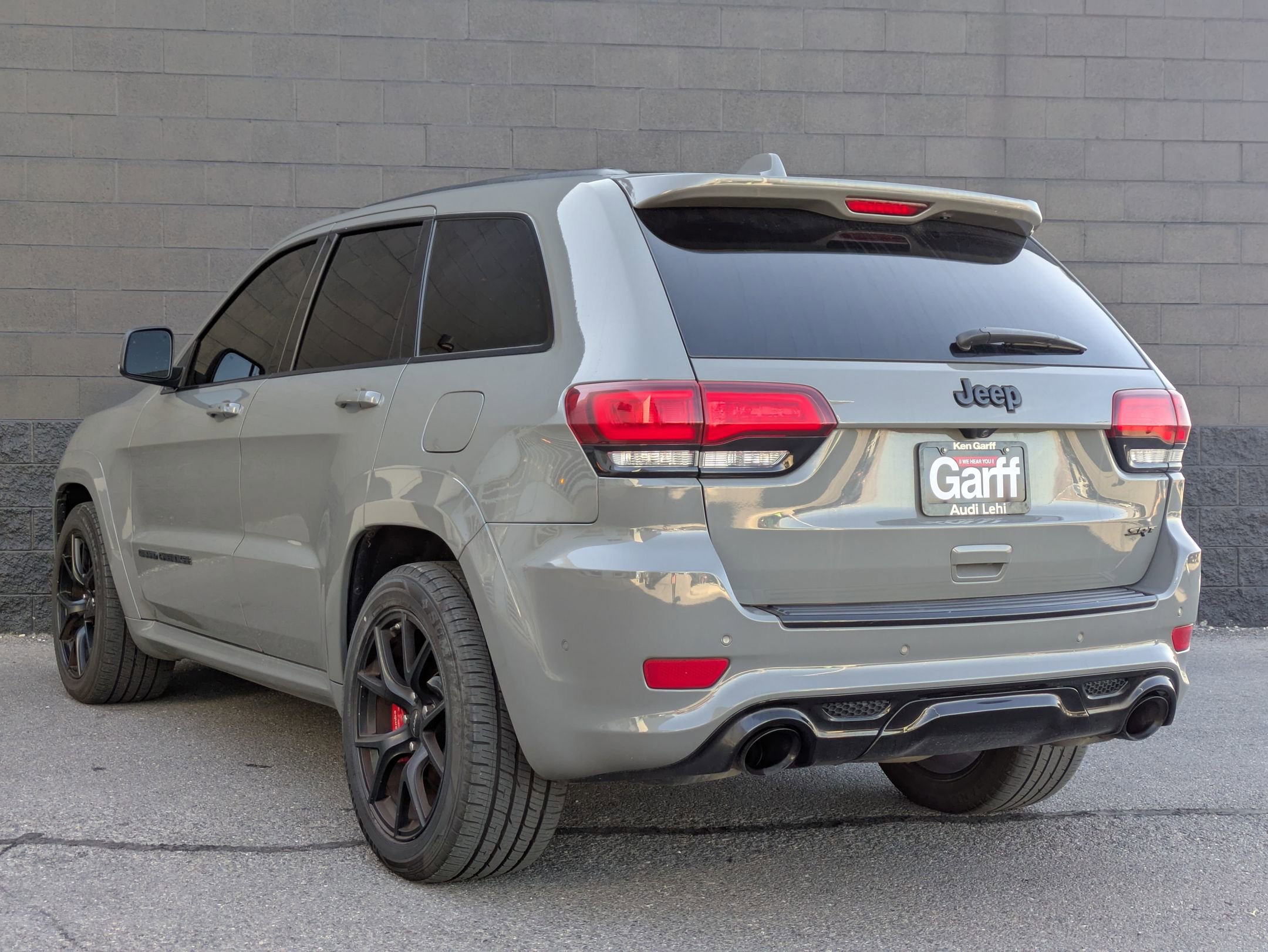 2020 Jeep Grand Cherokee SRT8 photo 4