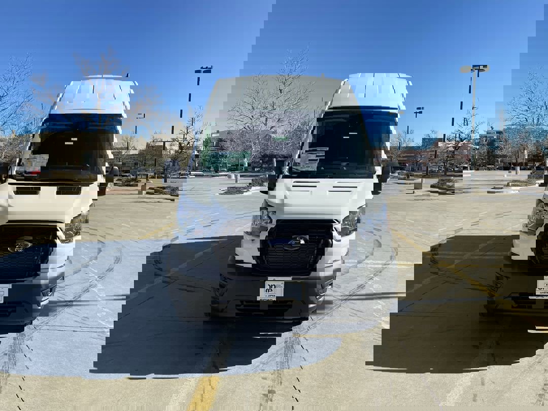 2025 Ford Transit Cargo Van photo 3