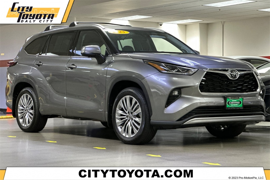 2025 Toyota Highlander