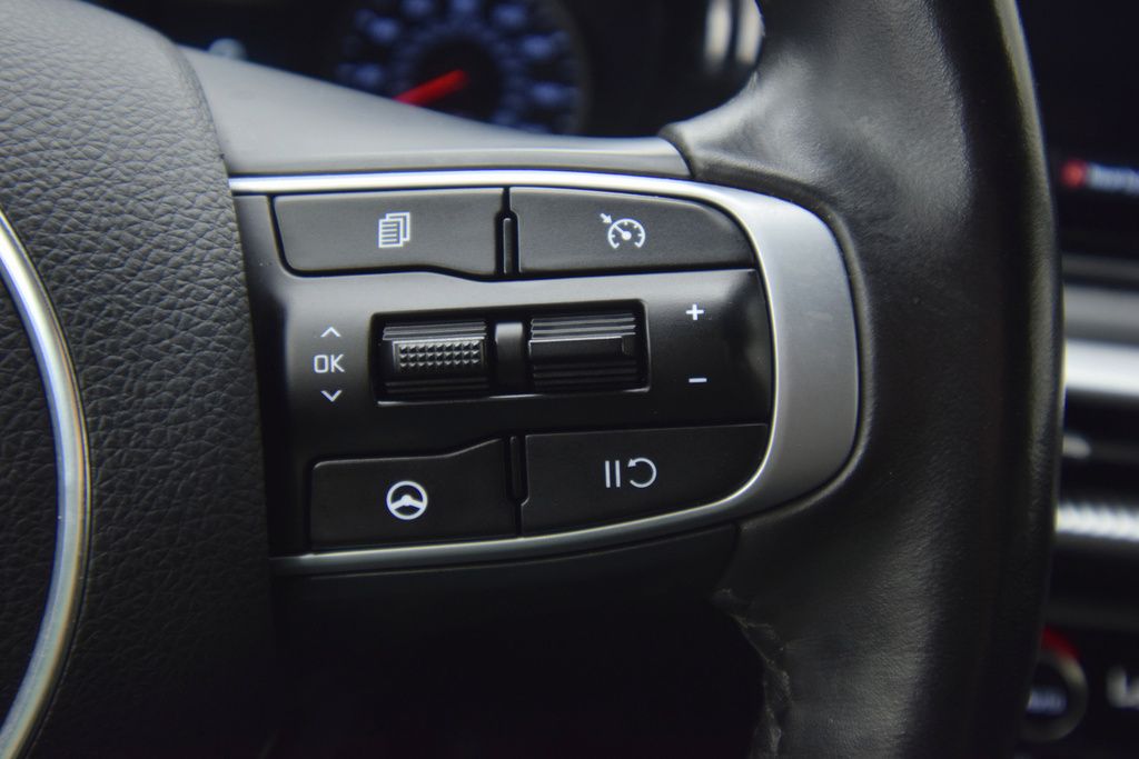 2023 Kia K5 GT-Line photo 30