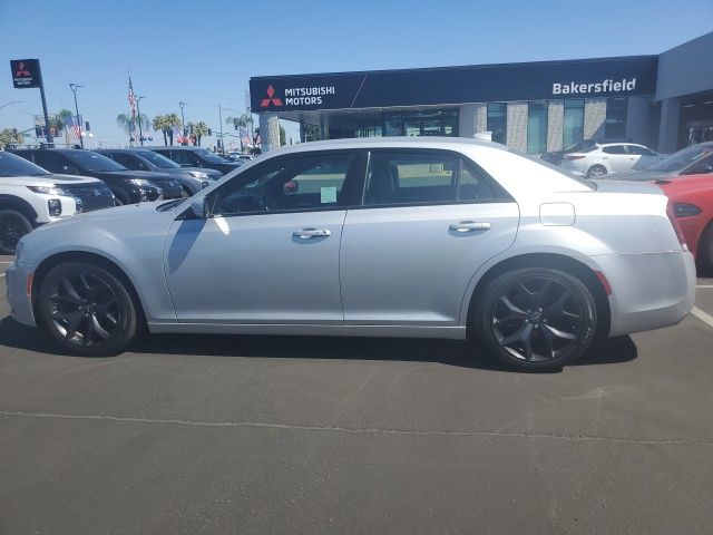 2021 Chrysler 300 S photo 7