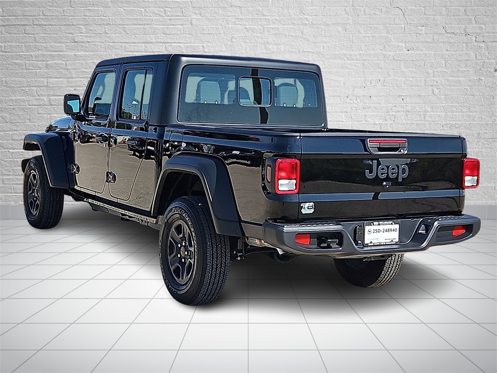2025 Jeep Gladiator Sport photo 3
