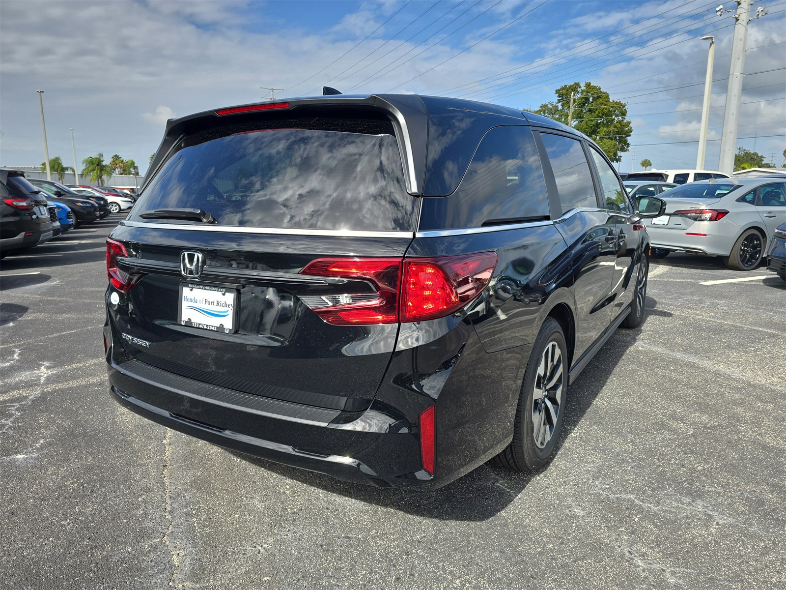 2026 Honda Odyssey EX-L photo 4