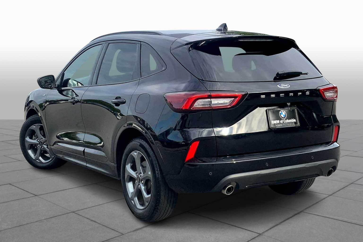 2024 Ford Escape ST-Line photo 10