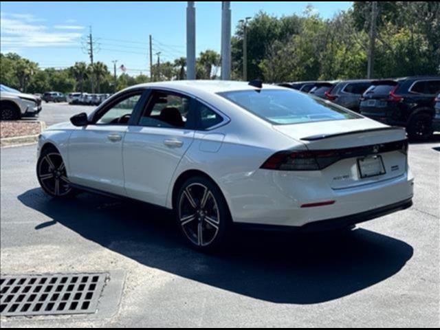 2025 Honda Accord Hybrid Touring photo 7