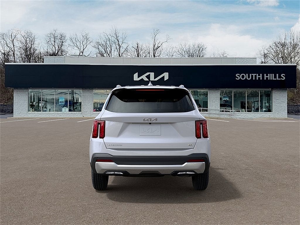 2025 Kia Sorento S photo 5
