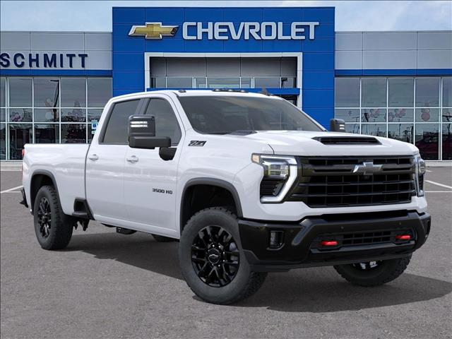 2026 Chevrolet Silverado 3500HD LT photo 7