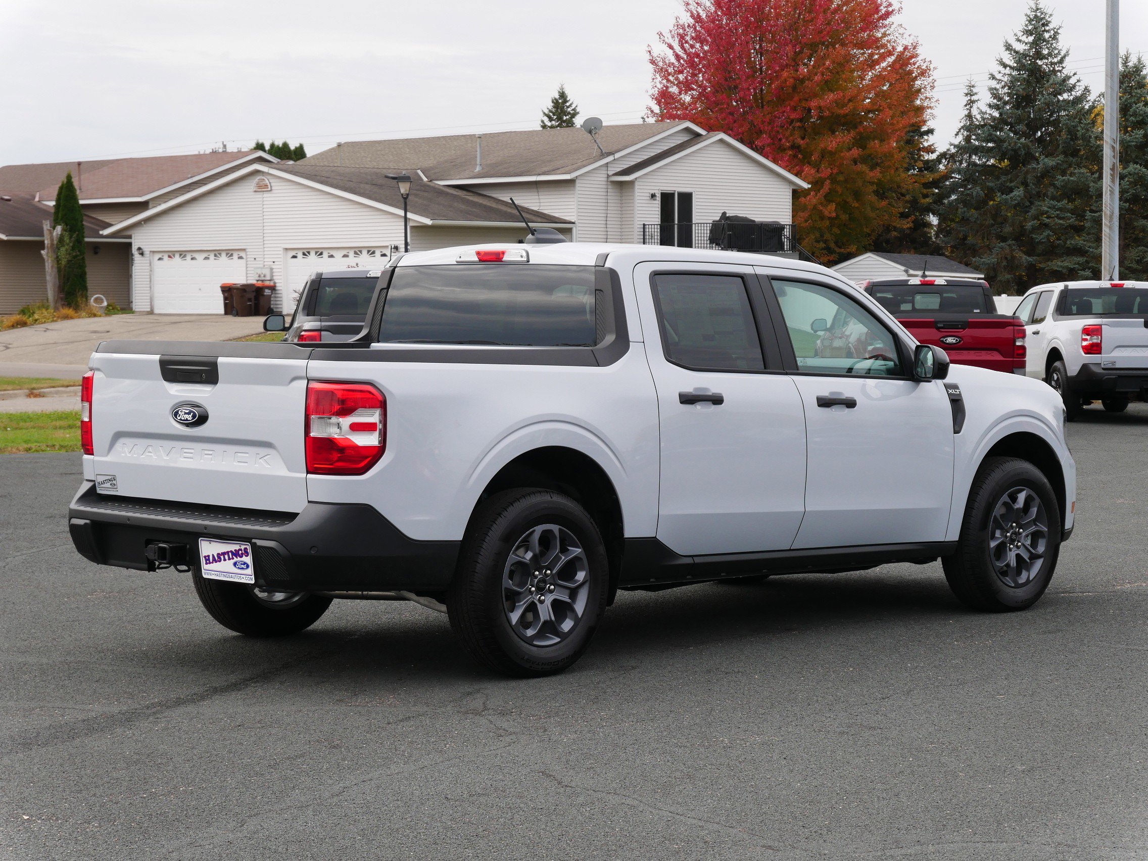 2025 Ford Maverick XLT photo 2