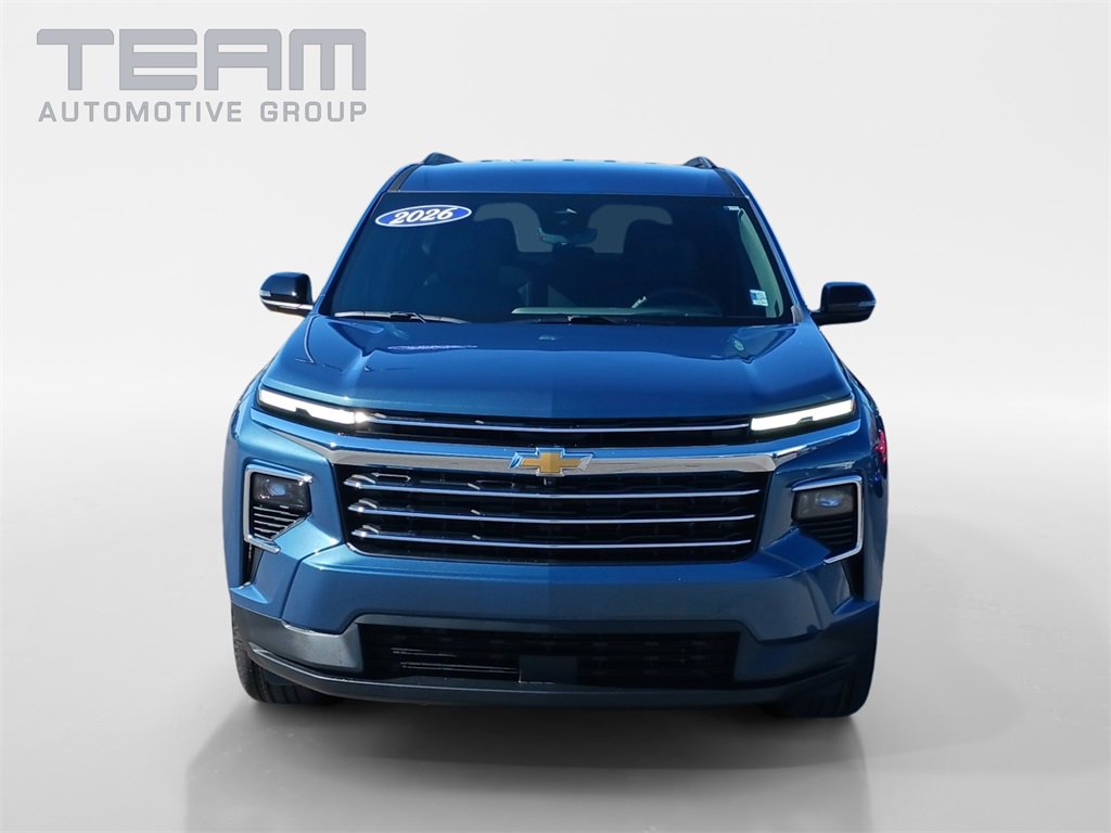 2026 Chevrolet Traverse photo 2