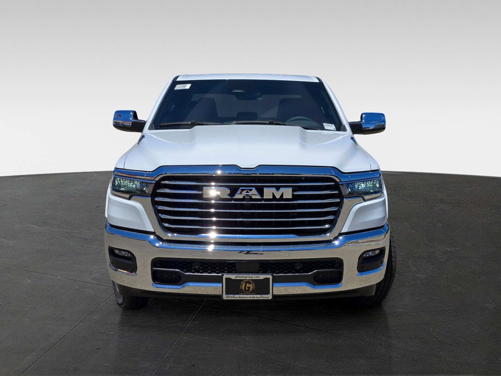2025 Ram 1500 Laramie photo 2