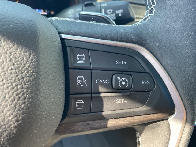 2023 Jeep Grand Cherokee Limited photo 19