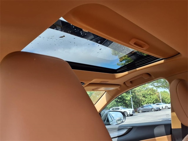2025 Lexus NX 250 Premium photo 13