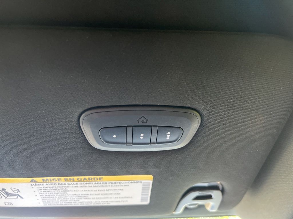 2024 Ram 3500 Laramie photo 18