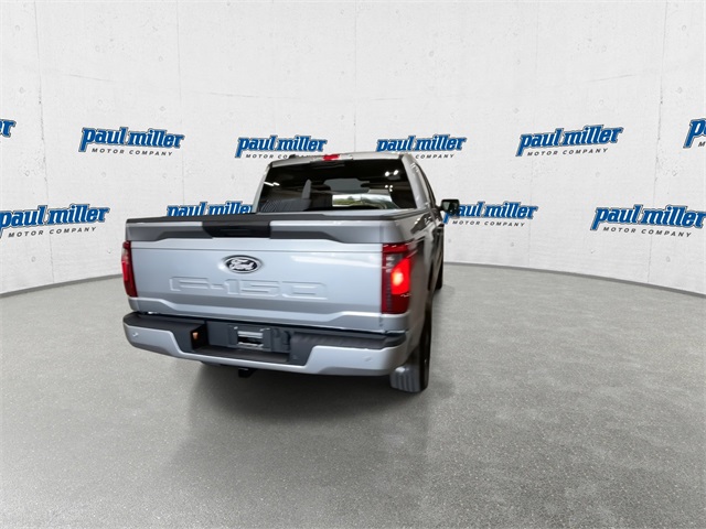 2025 Ford F-150 STX photo 9