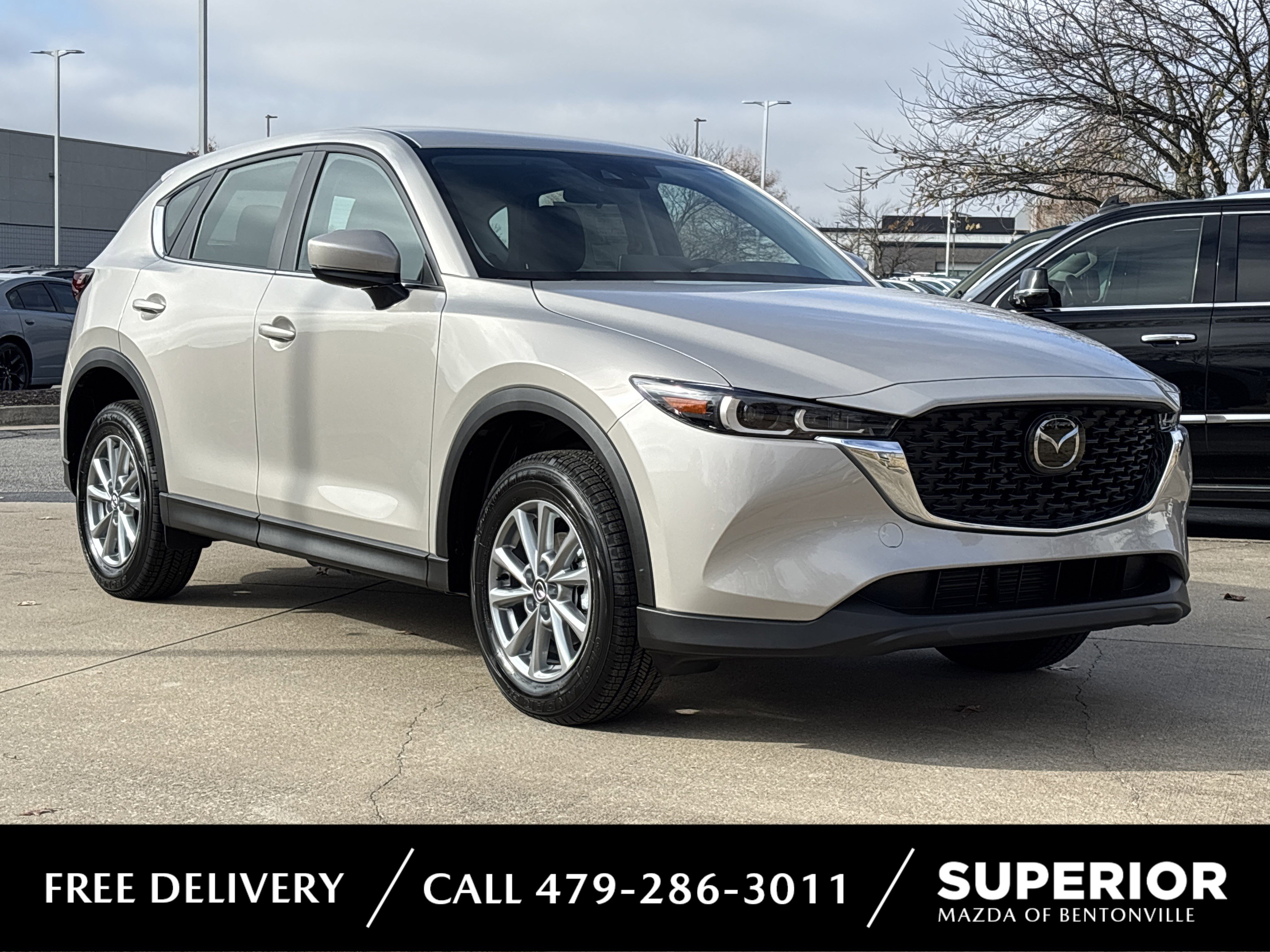 2025 Mazda CX-5 S's photo