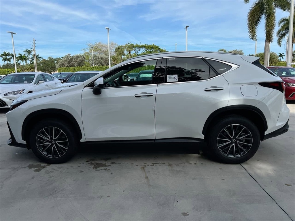 2026 Lexus NX 350 photo 3