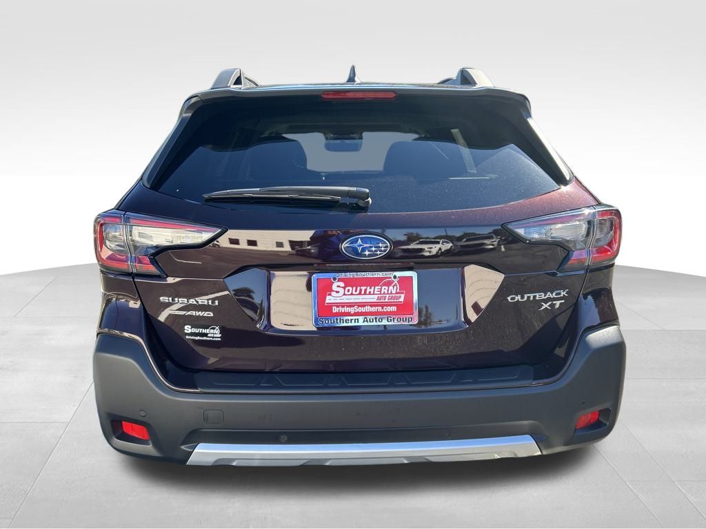 2025 Subaru Outback Limited XT photo 3