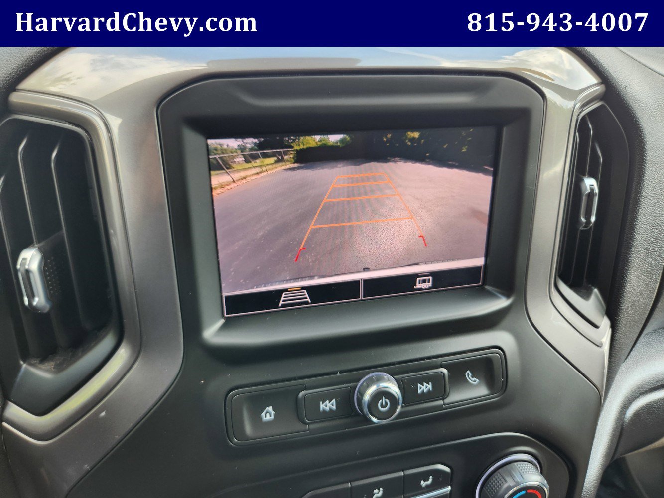 2024 Chevrolet Silverado 1500 photo 7