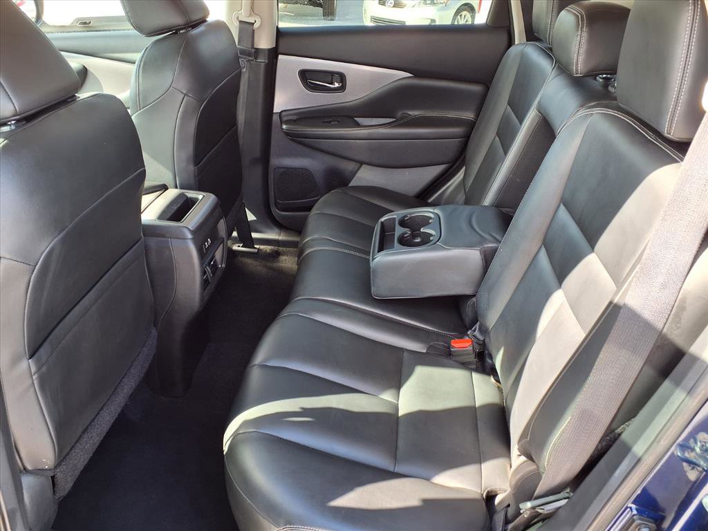 2023 Nissan Murano SV photo 17