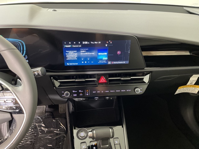 2025 Kia Niro EX photo 24