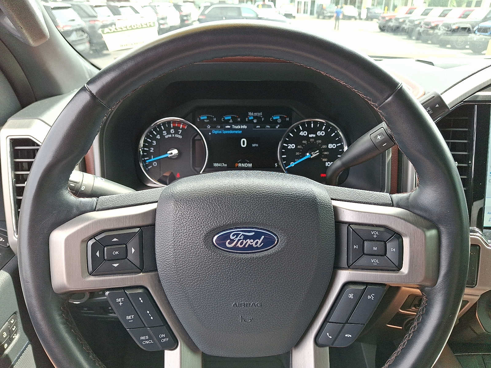 2022 Ford F-250 Platinum photo 19