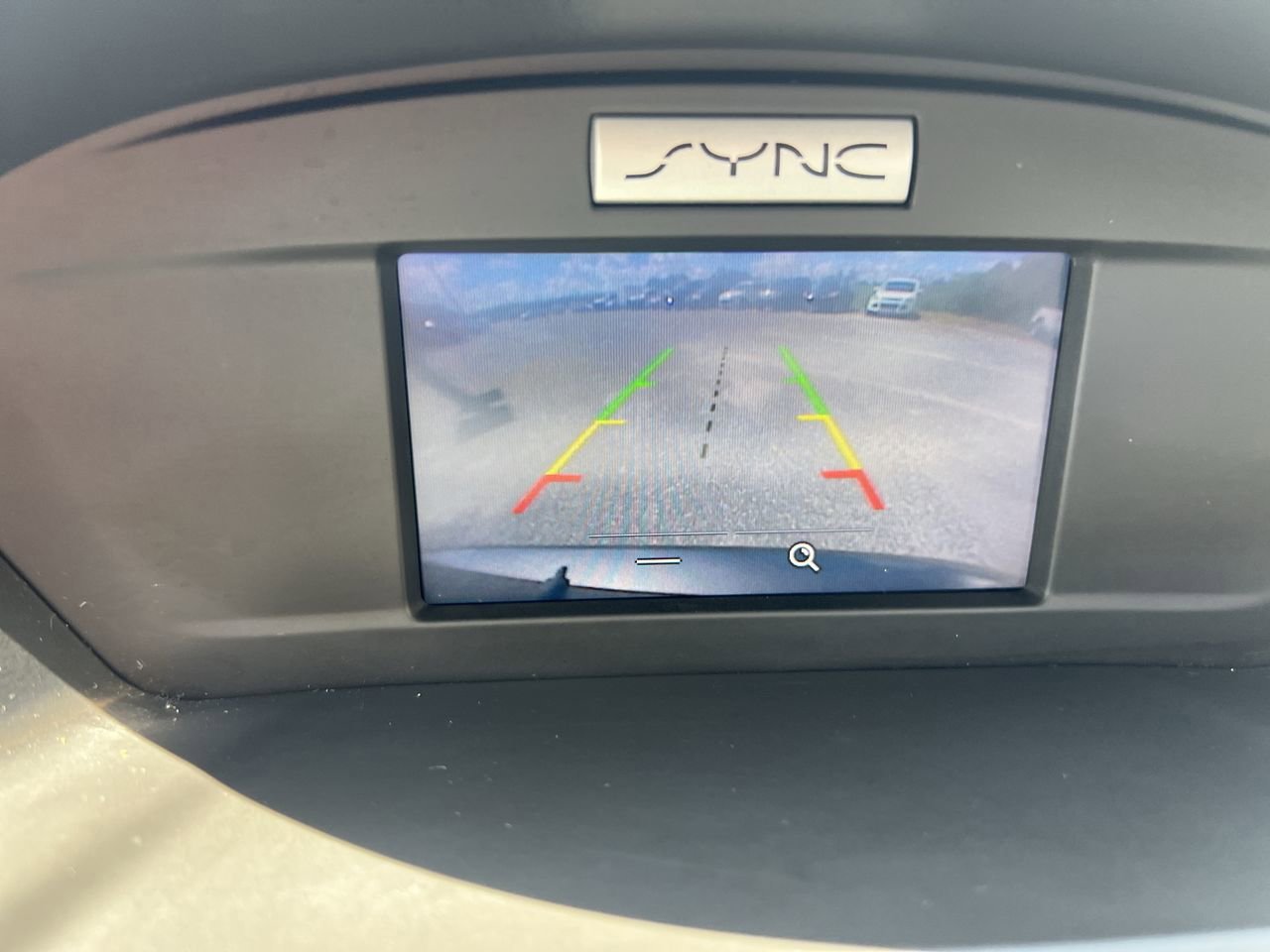 2017 Ford C-Max Hybrid SE photo 19