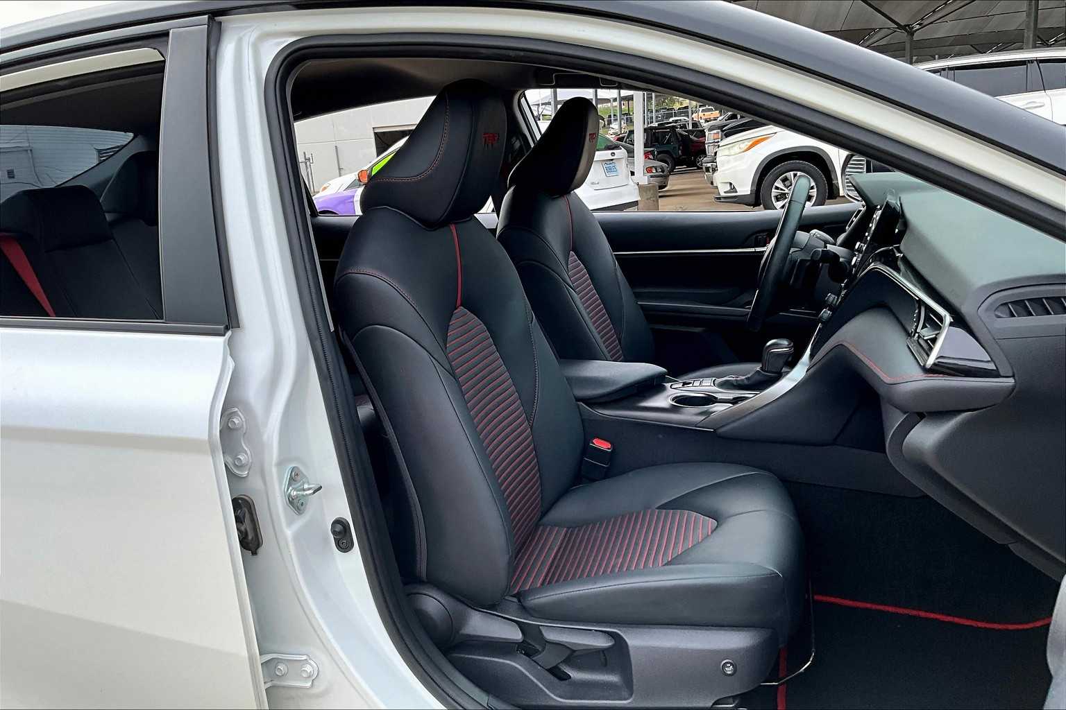 2023 Toyota Camry TRD V6 photo 8