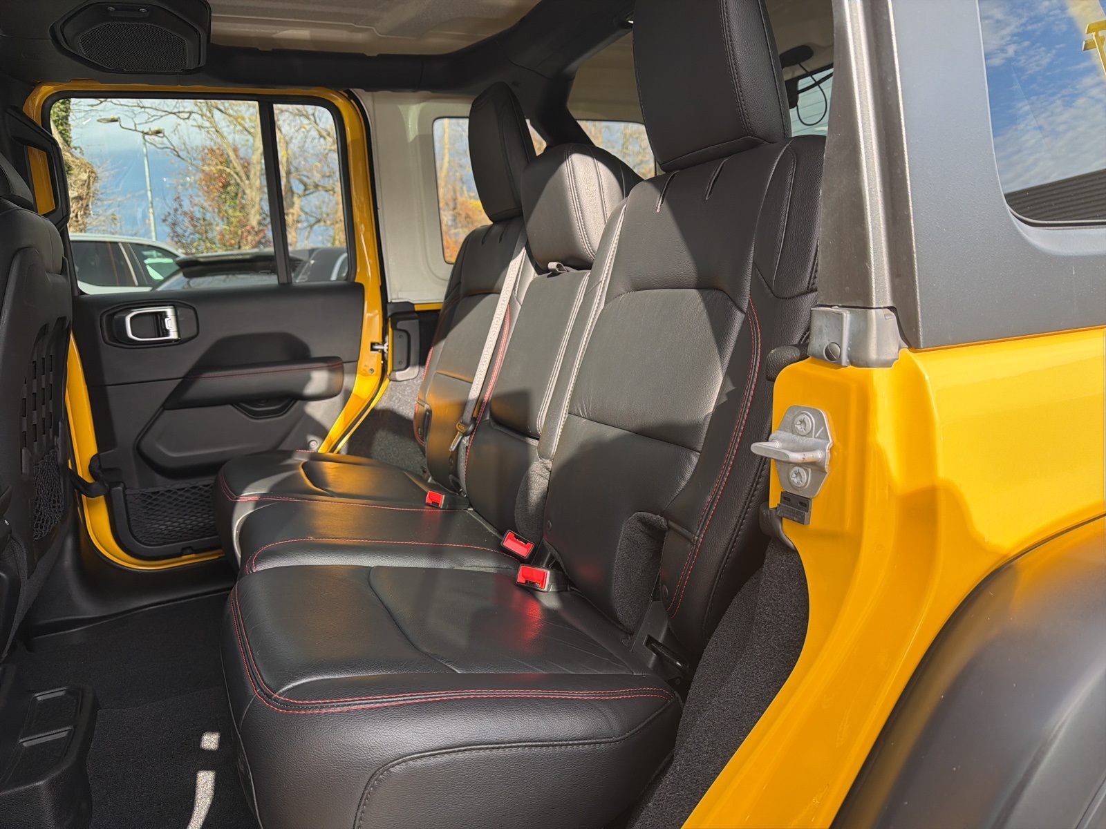 2018 Jeep Wrangler Unlimited Rubicon photo 3