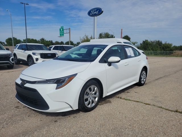 2023 Toyota Corolla LE photo 10