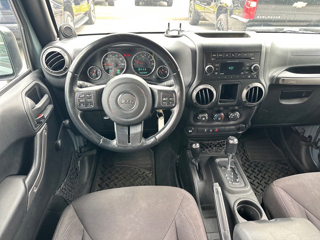 2014 Jeep Wrangler Unlimited Sport photo 6