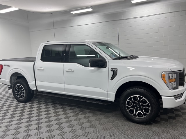 2023 Ford F-150 XLT photo 3