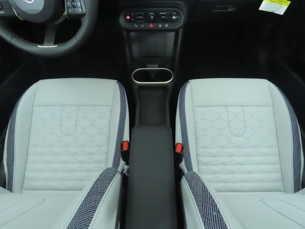 2025 Mini Countryman S photo 16