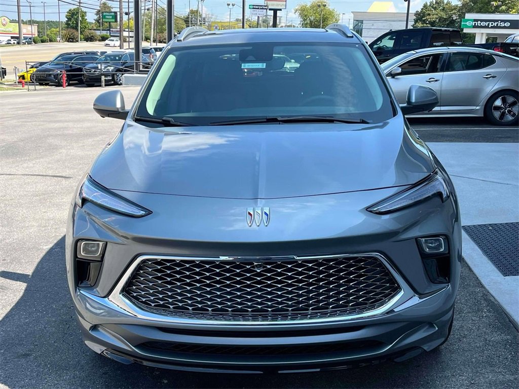 2026 Buick Encore Avenir photo 8